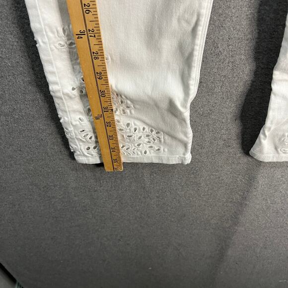 Laurie Felt Regular Daisy Floral Embroidered Ankle Jeans White, Reg 10 - Picture 7 of 14